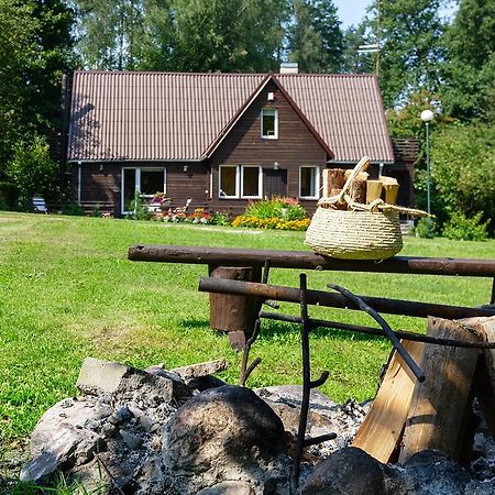 Poilsio Baze Guest House Latezeris Bagian luar foto