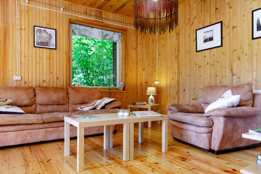 Poilsio Baze Guest House Latezeris Bagian luar foto