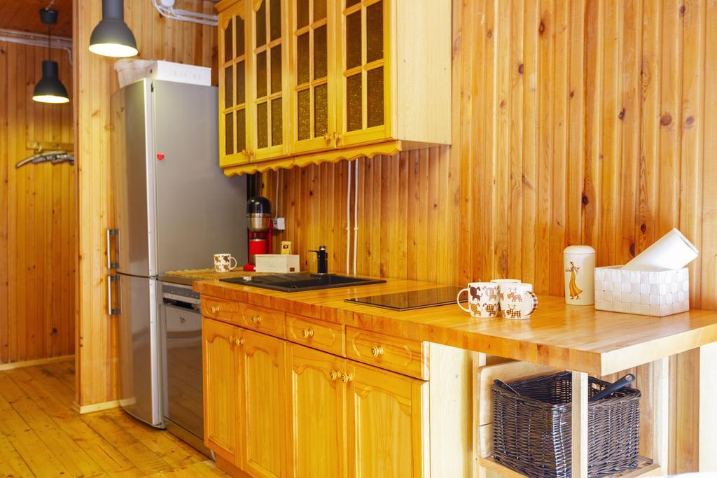 Poilsio Baze Guest House Latezeris Bagian luar foto